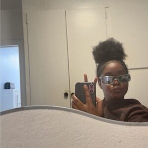 Trendy Silver Sunglasses